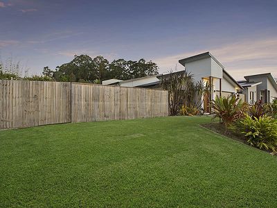 11 Cockatoo Crescent, Forest Glen