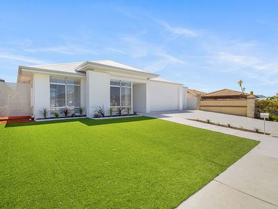 10 St Anthony Avenue, Quinns Rocks