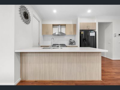 9 Onoway Approach, Mickleham