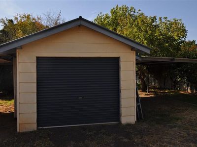 16 Bogan Street, Forbes