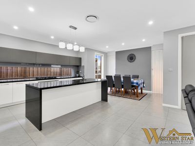 17 Redhaven Street, Caddens