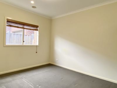 19 Nantha Way, Brookfield