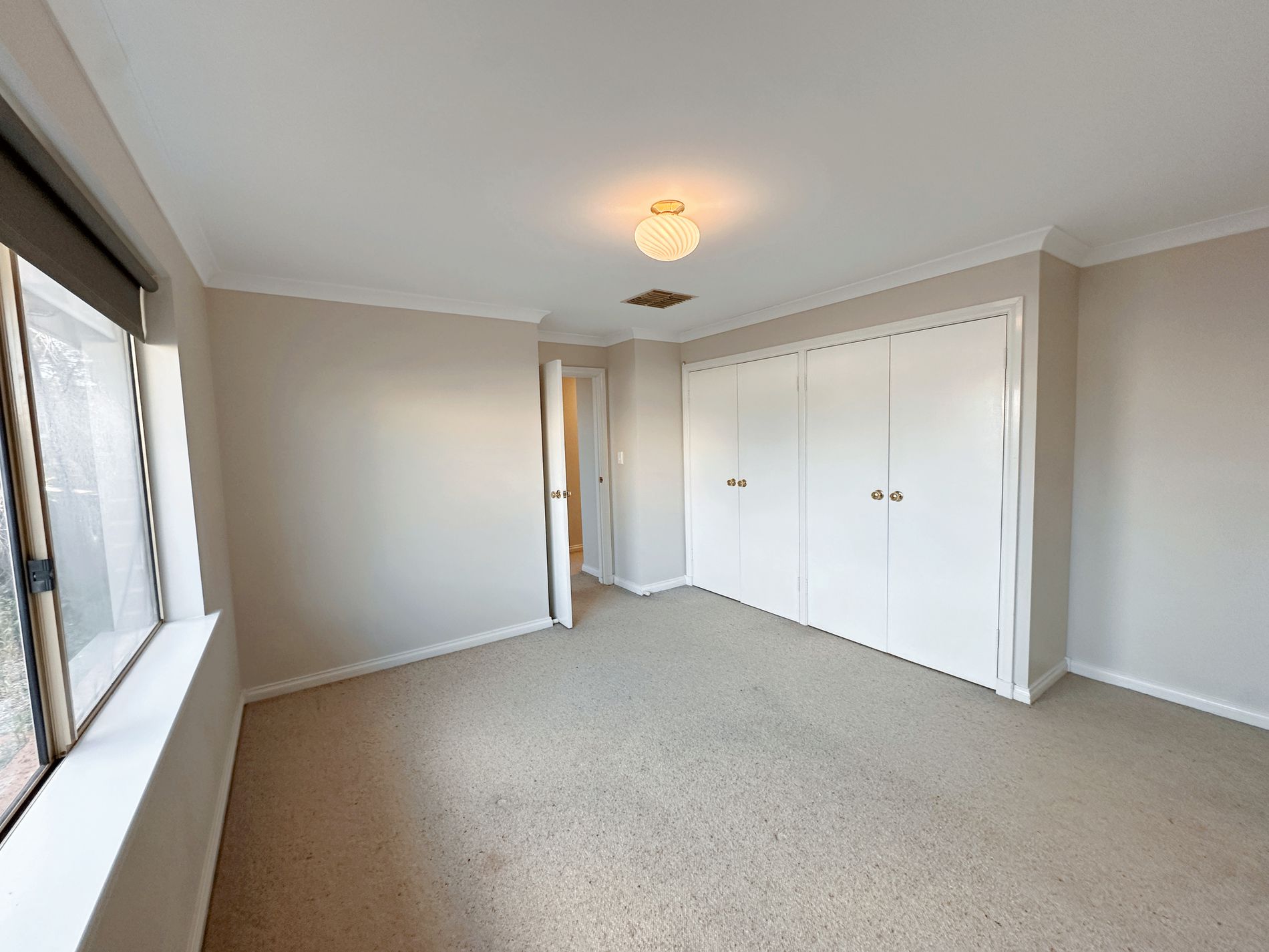 2 / 3 Kitchener Road, Kalgoorlie