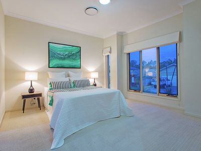 32 Figtree Place, Wakerley