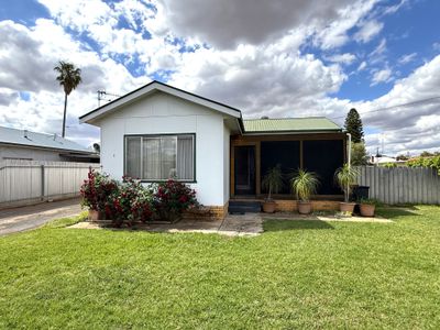 1 Wattle Road, Hanwood