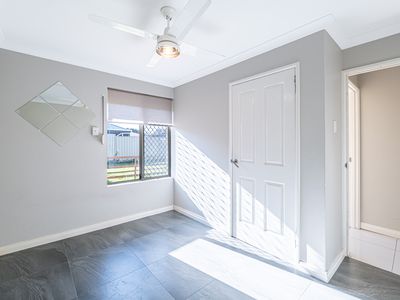 24 Powderbark Bypass, Kenwick