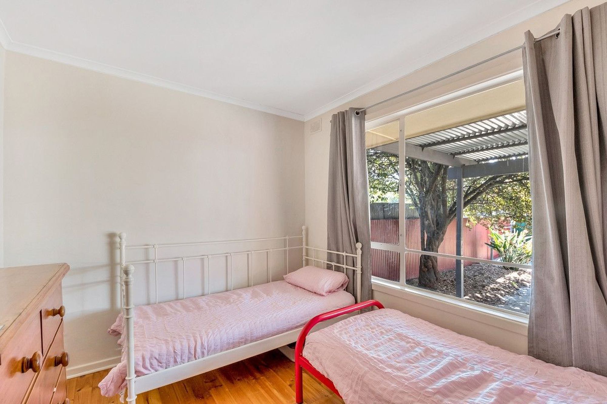 14 Kalina Avenue, Para Vista