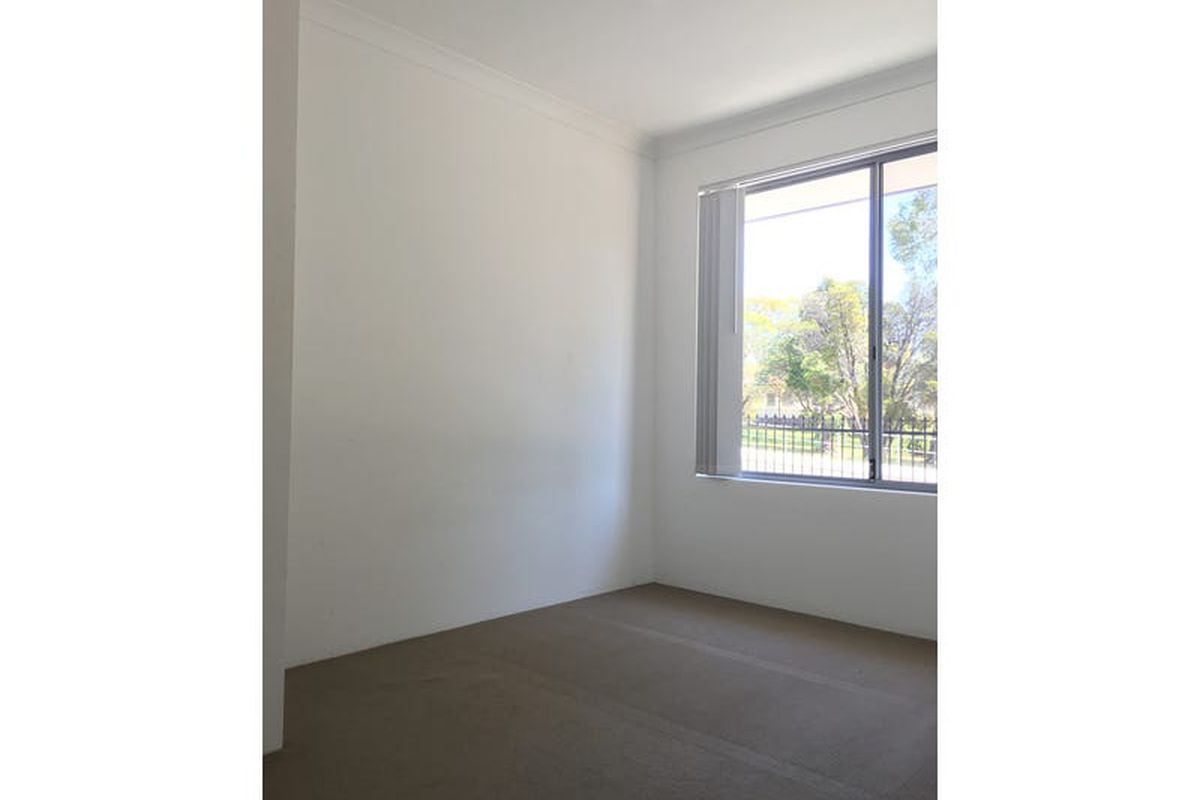 1 / 16 Hill View Terrace, St James
