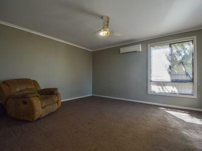 4 Nix Avenue, South Hedland