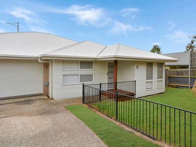 1 / 17 Faustina Close, Augustine Heights