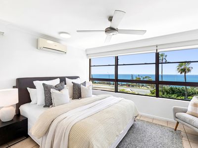 2/18 Marina Walk, Alexandra Headland