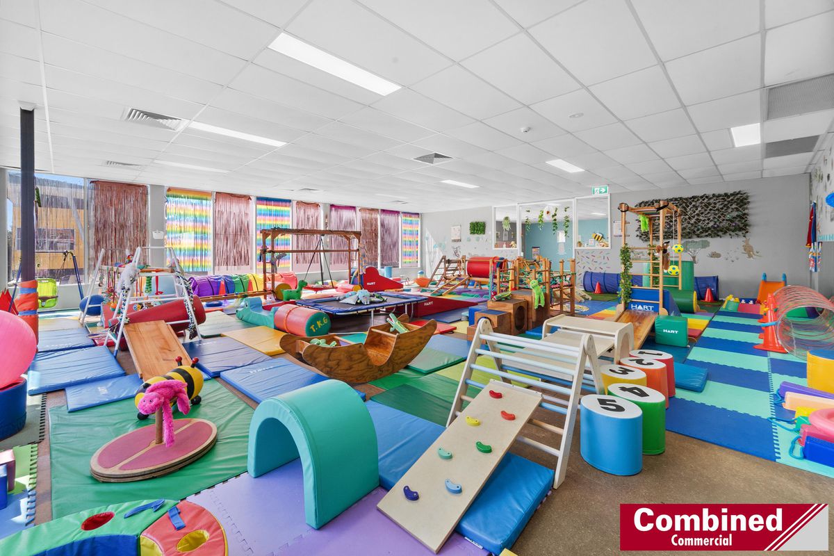 1,2 & 3 / 77 Anderson Road, Smeaton Grange