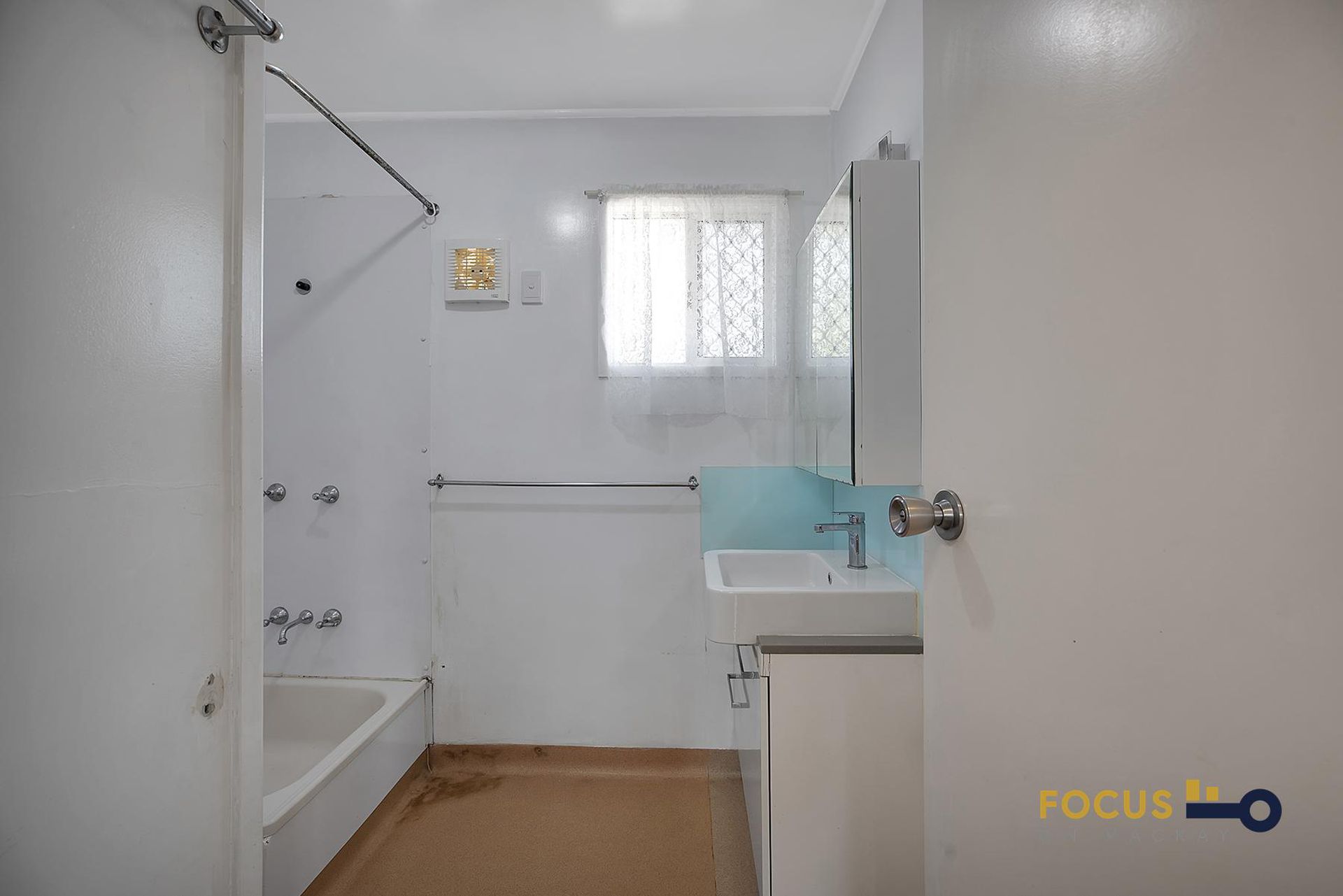 54 Cooper Avenue, Campwin Beach