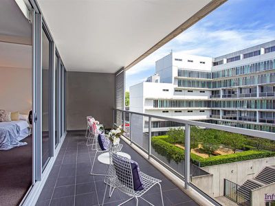 R402 / 1 Retreat Street, Alexandria