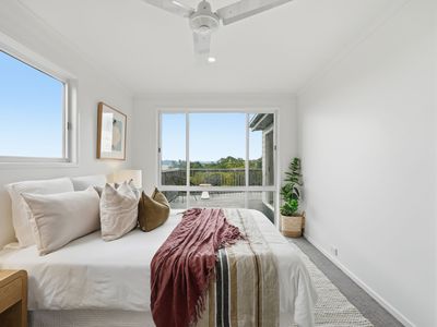 2 / 17a Thagenna Road, Carlton