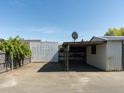 56 Centennial Avenue, Milton