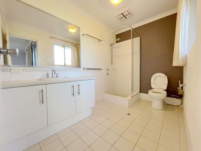 82A Spring Road, Thornlie