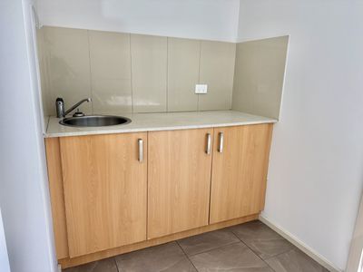 10 / 20 Myriong Street, Clayton