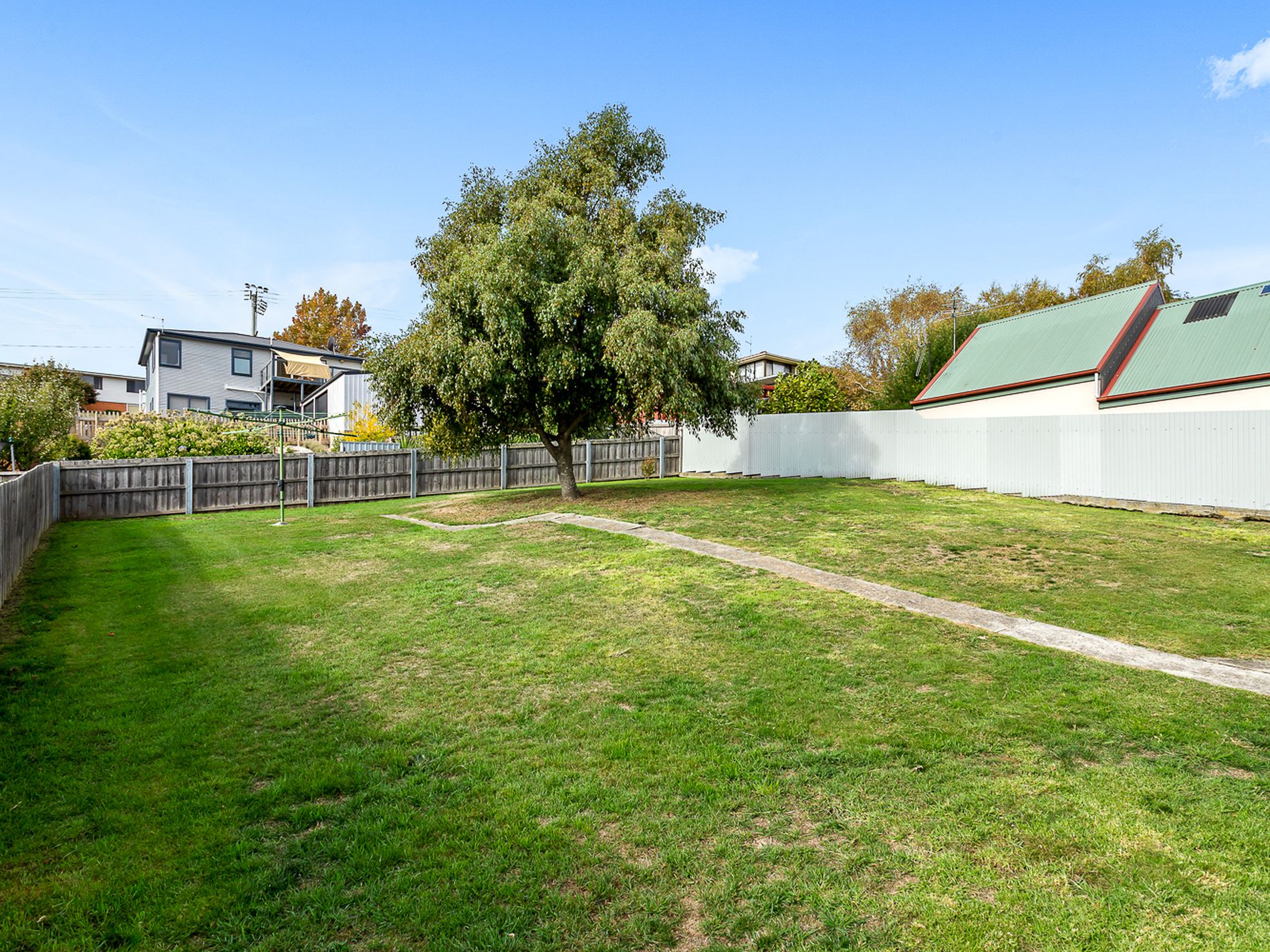 27 Keithleigh Street, Youngtown