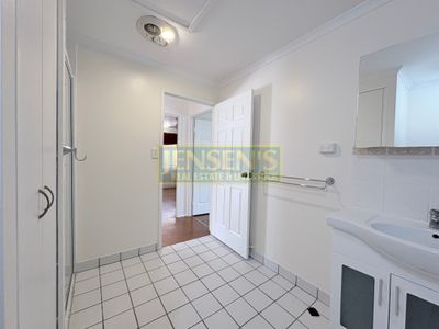 16 Gordon Street, Richmond Hill