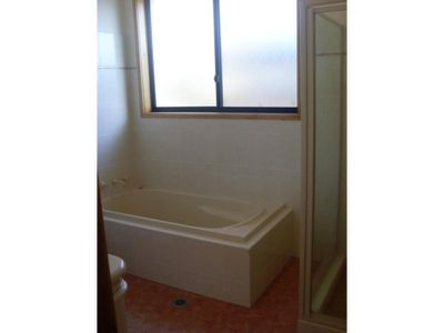 10B Guest Avenue, Fairy Meadow