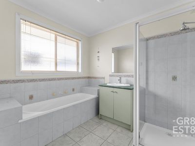 5 Cush Place, Hampton Park