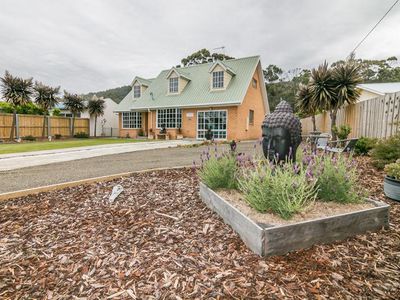 6684 Channel Highway, Deep Bay