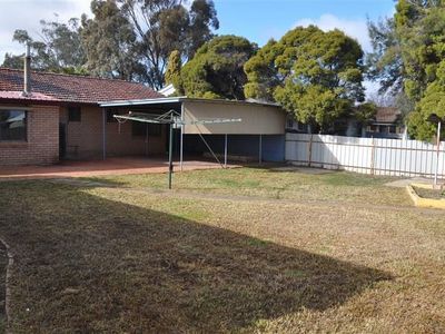 130 York St, Forbes