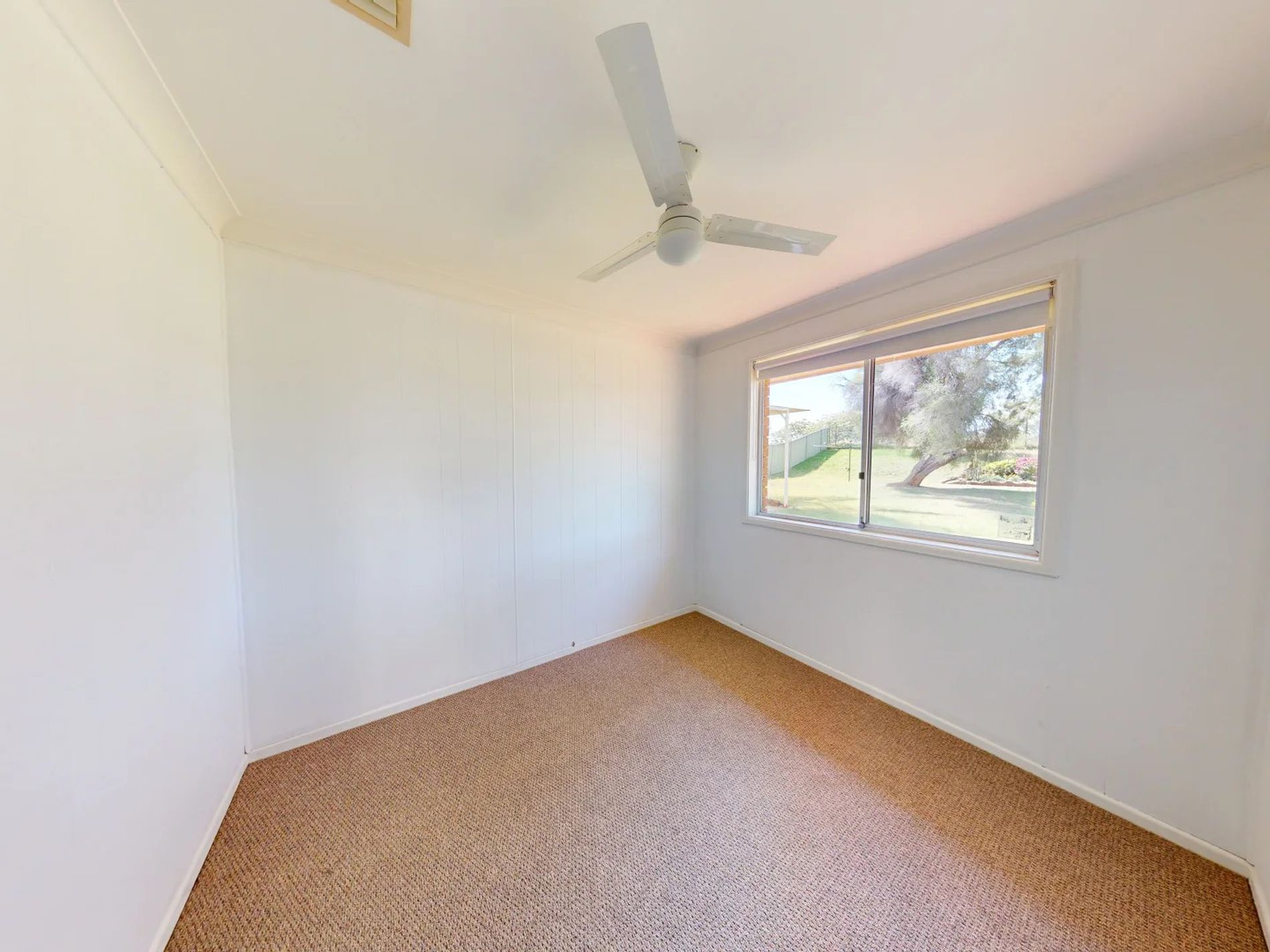 24 Springfield Way, Dubbo