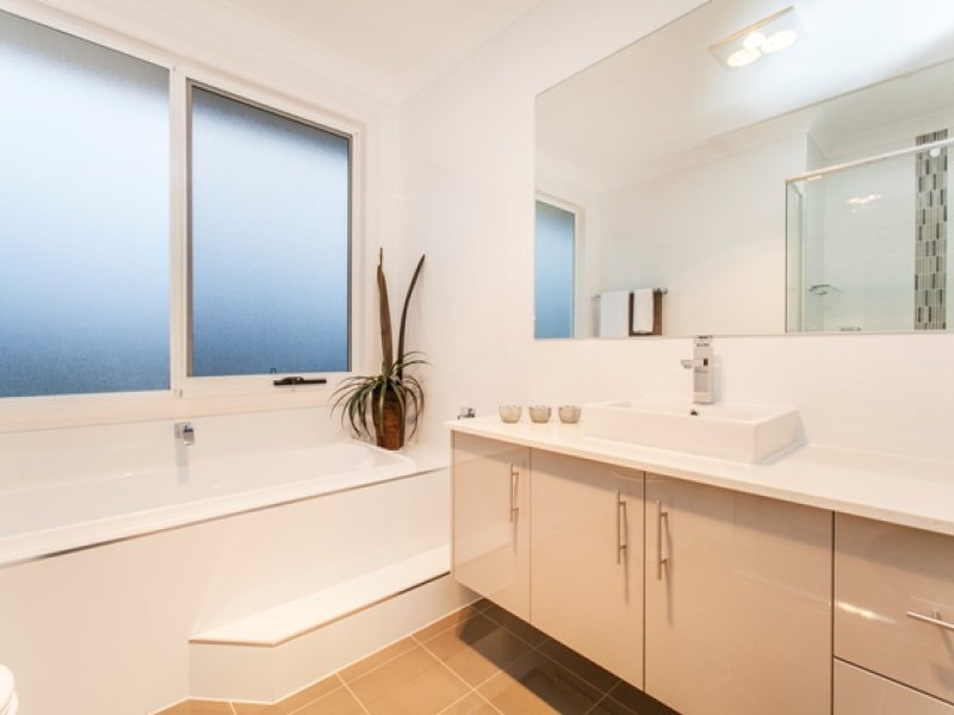 23 Cooee Ave, GLENMORE PARK