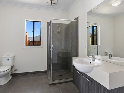 154 Batten Road, Armstrong Creek