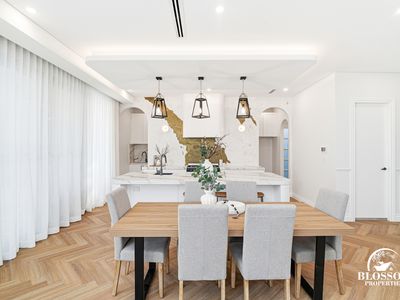 45  Almandin Street (THE GABLES), Box Hill