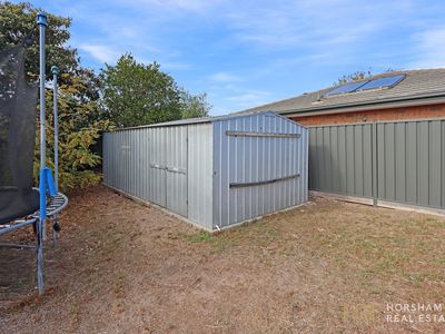 6 Elizabeth Street, Horsham