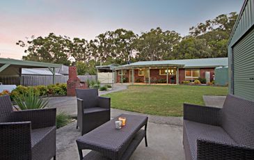 15 Harpfield Road, Beaconsfield Upper