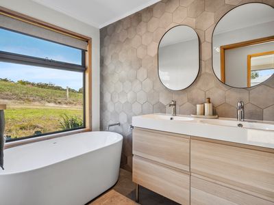 1682A Cygnet Coast Road, Cradoc