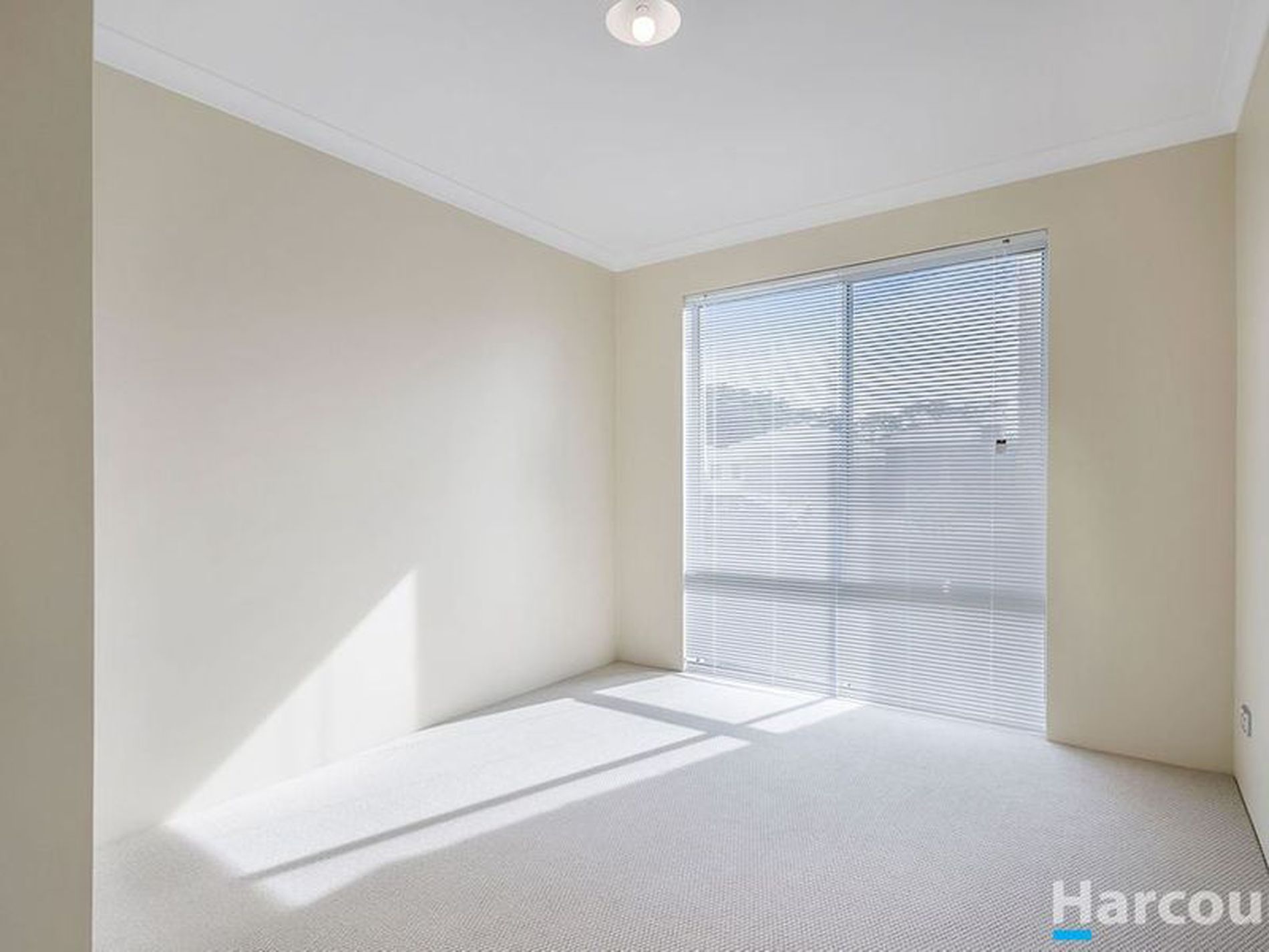 48 Explorer Street, Yanchep