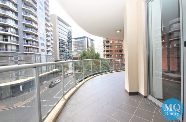 12 / 17-19 Hassall Street, Parramatta