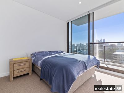 602 / 35 Bronte Street, East Perth