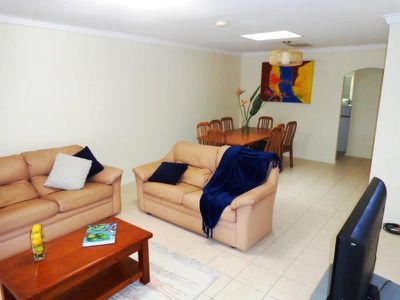 2 / 24 Broomhall Way, Noranda