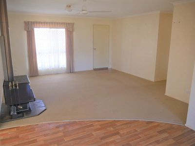 6 Lister Court, Kingaroy