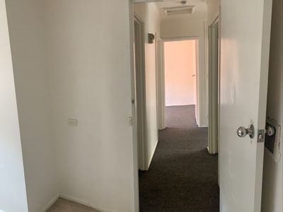 2 / 393 Bay Road, Cheltenham