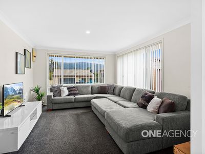 50 Ritchie Crescent, Horsley
