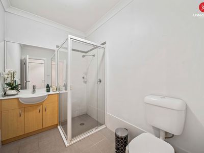 11 London Court, Cecil Hills