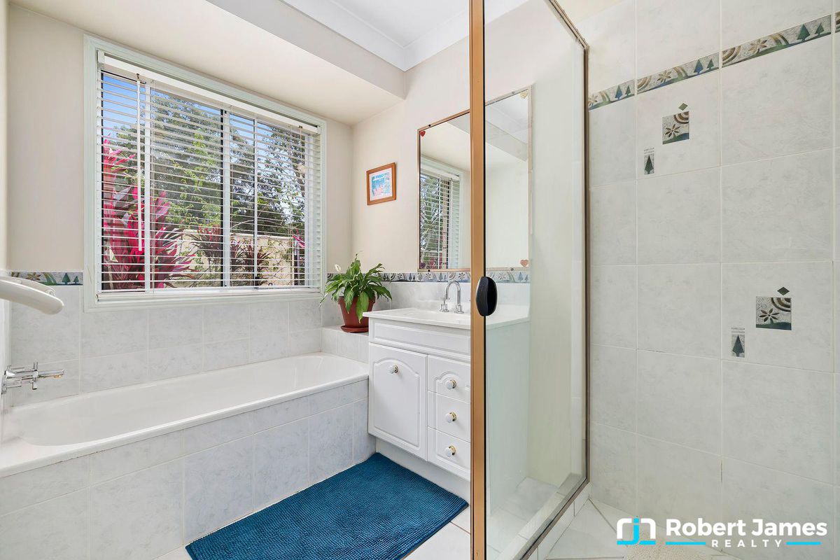 3 Bloodwood Place, Cooroibah