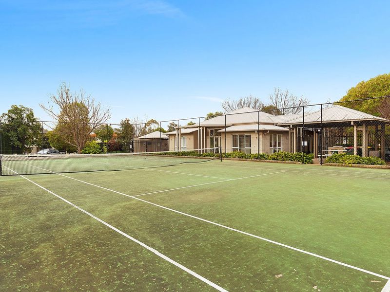 4 Fletcher Street, Stanhope Gardens