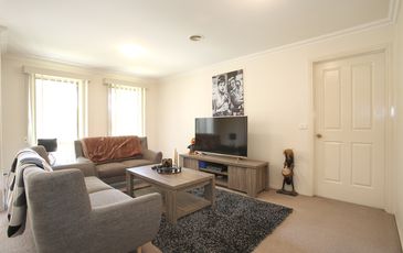 2 / 19 Abbey Rd, Narre Warren South