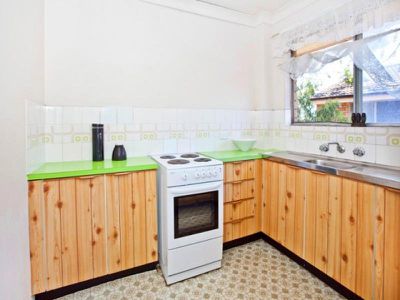 6 / 14A Bourke  St, North Wollongong
