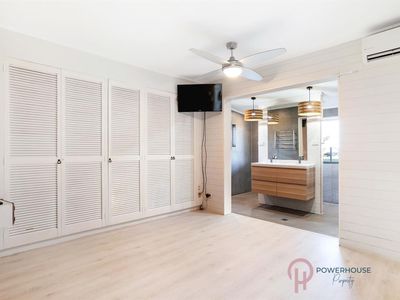 10 Elizabeth Street, Flying Fish Point