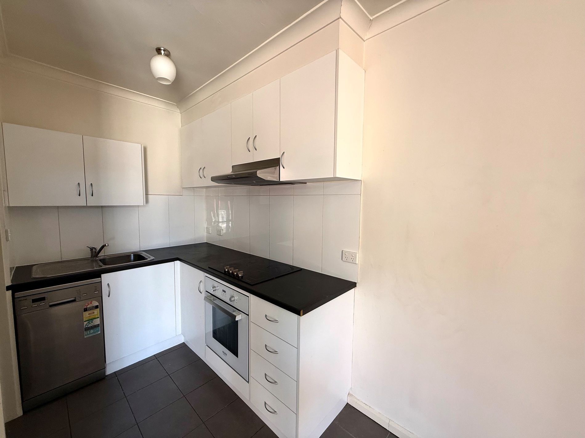 15 / 99-109 Creswick Street, Footscray