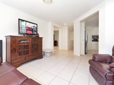 17 Carlock Promanade, Karalee